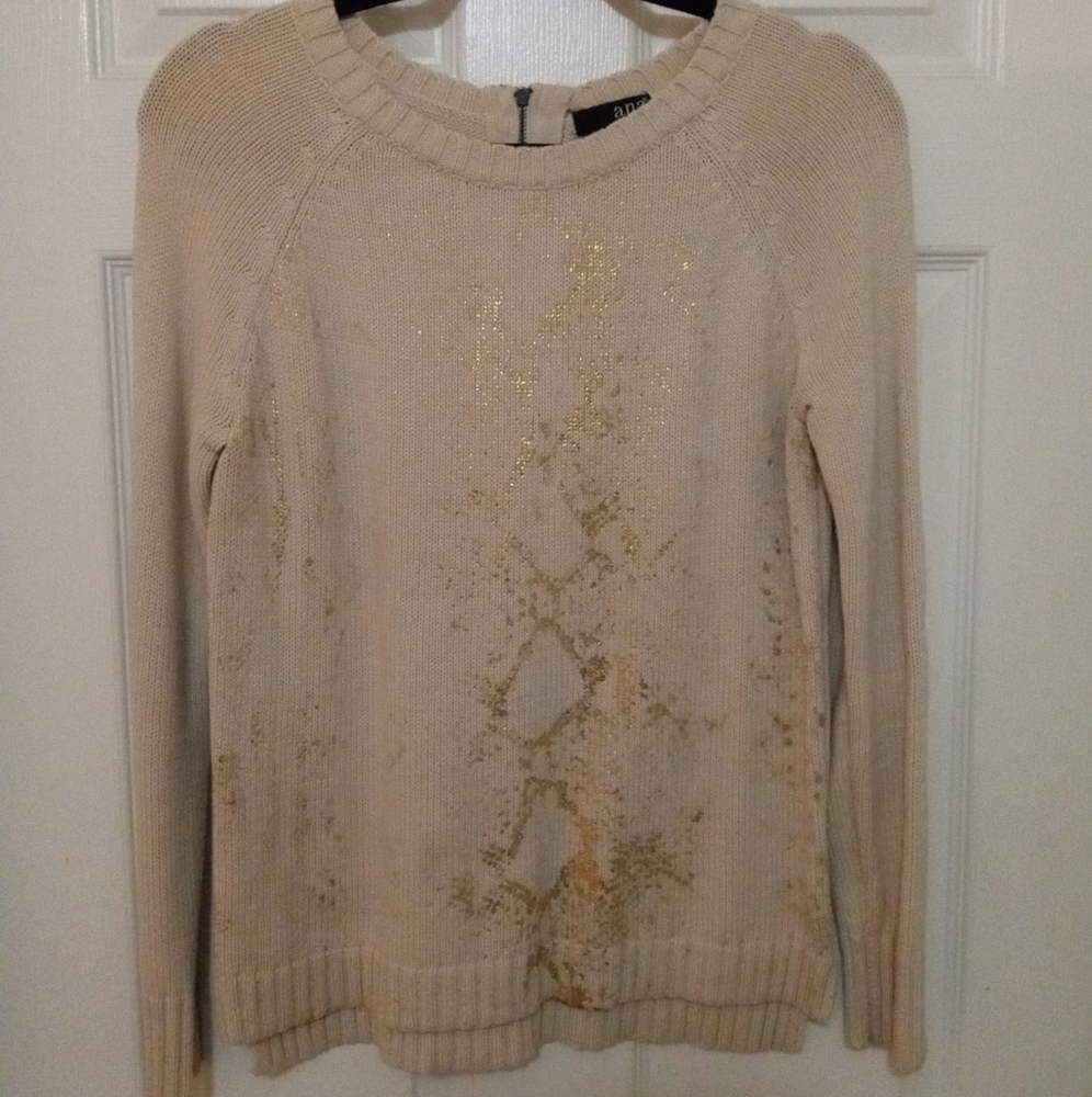 Woman's light beige sweater